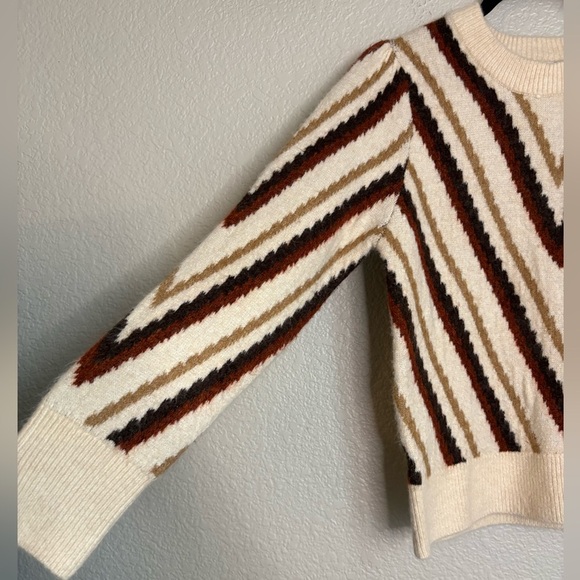 Evereve Georgia Chevron
Pullover Sweater Cream and Brown Large - Picture 6 of 7